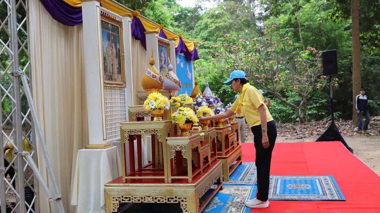 จ.พิจิตร จัดกิจกรรมจิตอาสาบำเพ็ญสาธารณประโยชน์ เนื่องในวันข้าราชการพลเรือน และกิจกรรมรณรงค์ดูแลรักษามรดกศิลปวัฒนธรรมของชาติ เนื่องในวันอนุรักษ์มรดกไทย ประจำปี 2568