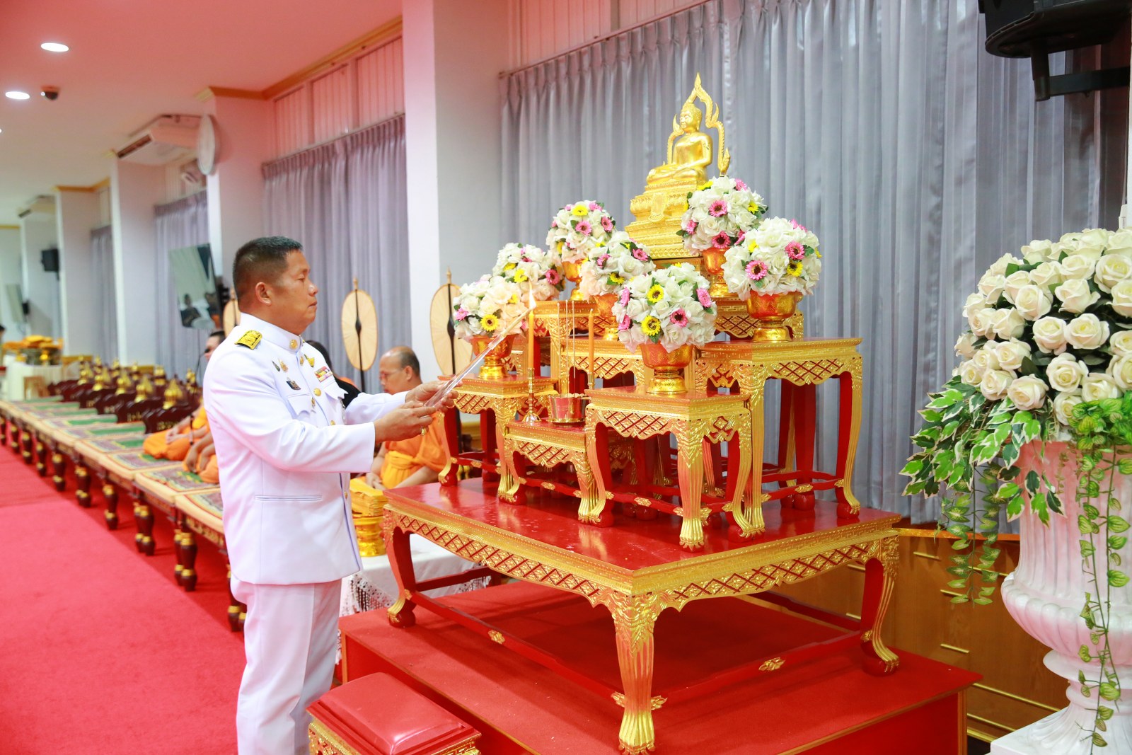 หน่วยงานภาครัฐ และประชาชนจังหวัดพิจิตร ร่วมพิธีบำเพ็ญกุศล ในพิธีสวดพระอภิธรรมอุทิศถวายพระราชกุศลแด่ สมเด็จพระนางเจ้าสิริกิติ์ พระบรมราชินีนาถ พระราชชนนีพันปีหลวง