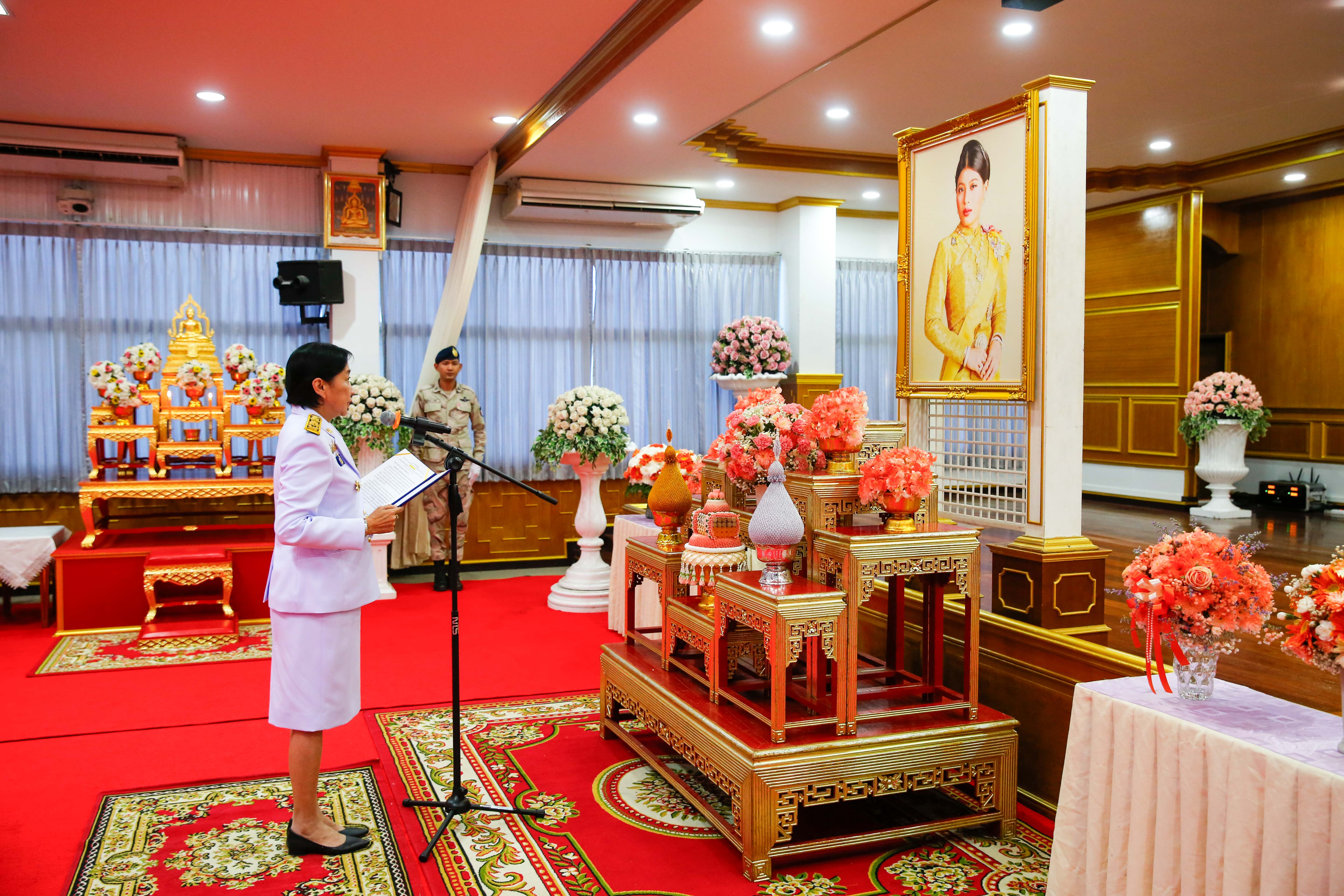 จ.พิจิตร จัดพิธีเจริญพระพุทธมนต์ ถวายพระพรชัยมงคล และทำบุญตักบาตรถวายพระราชกุศล เนื่องในโอกาสวันคล้ายวันประสูติสมเด็จพระเจ้าลูกเธอ เจ้าฟ้าสิริวัณณวรี นารีรัตนราชกัญญา&nbsp;