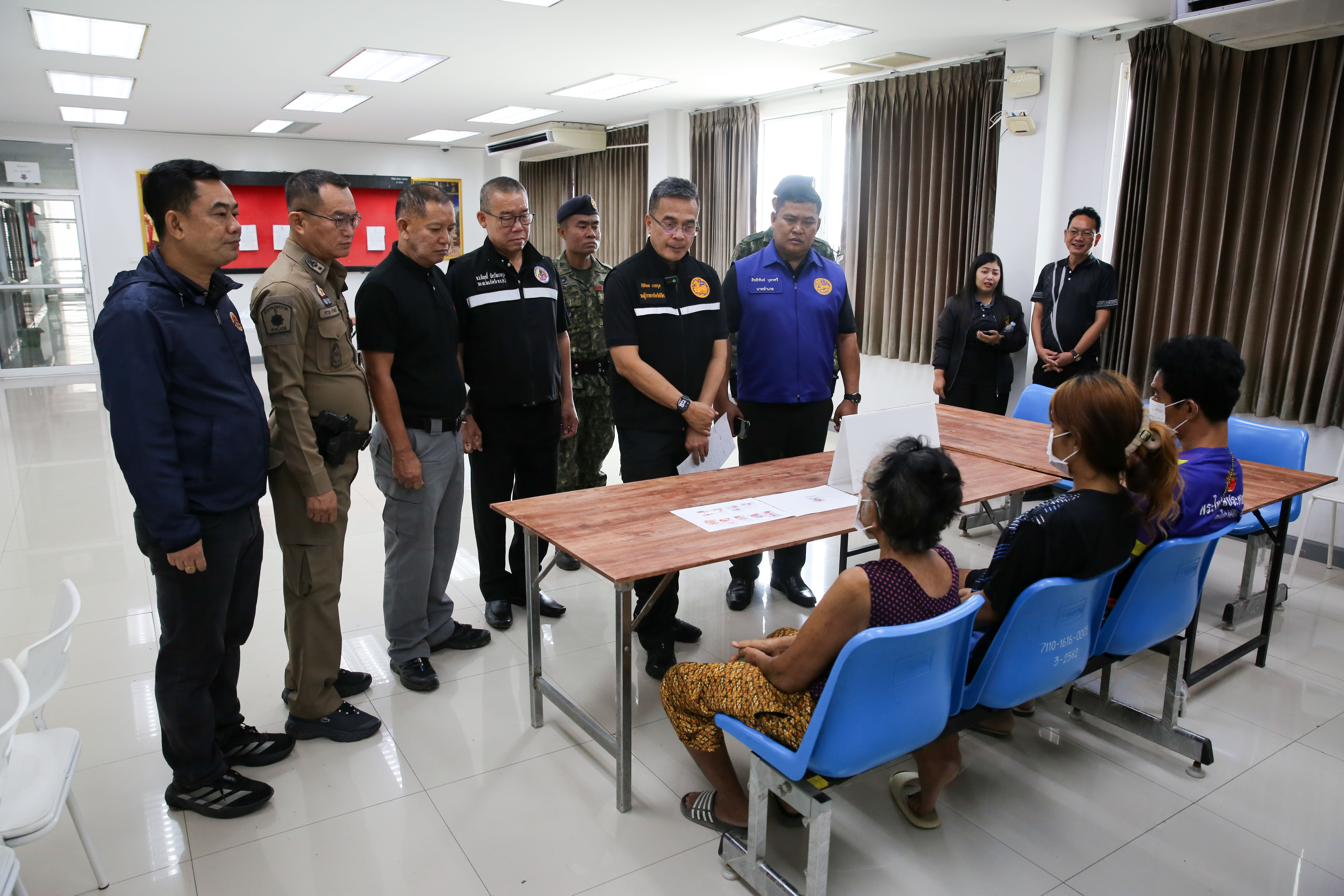 จ.พิจิตร เปิดยุทธการเด็ดปีกผู้ค้ารายย่อย ผู้เสพ Quick Big Win รวมพลังรักศรัทธาแก้ไขปัญหายาเสพติด ฝ่ายความมั่นคง ลุยล้างบางยาเสพติดพร้อมกัน 12 อำเภอ&nbsp;