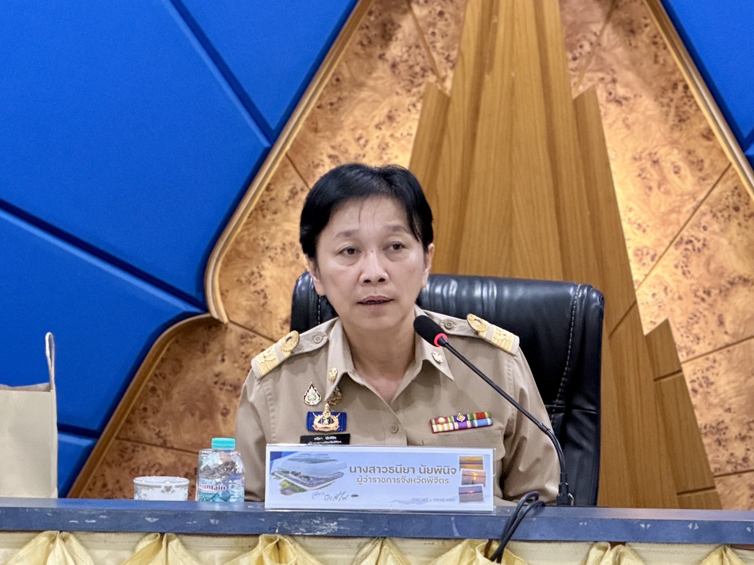 จ.พิจิตร จัดประชุมคณะกรมการจังหวัดและหัวหน้าส่วนราชการจังหวัดพิจิตร ครั้งที่ 8/2569 เน้นย้ำ ทุกหน่วยงานเตรียมความพร้อมรับมือสถานการณ์น้ำในช่วงฤดูฝน