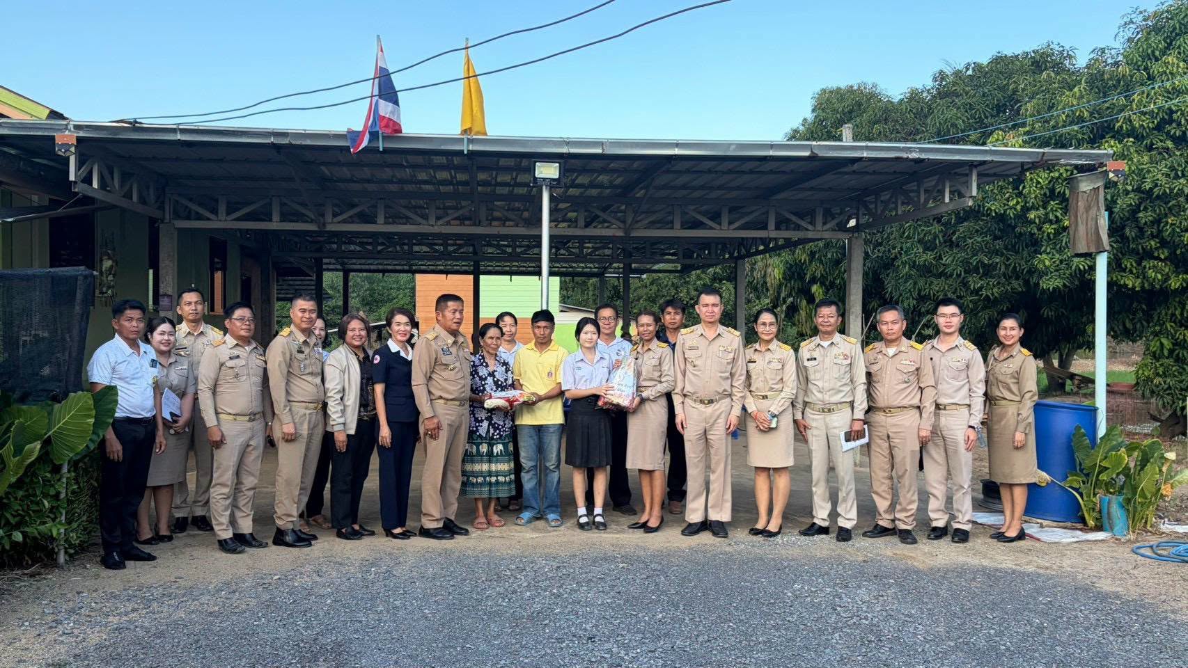 รองผู้ว่าฯ พิจิตร &ldquo;ธนิต ภูมิถาวร&rdquo; ลงพื้นที่ติดตาม ดูแล นักเรียนทุนการศึกษาพระราชทาน ม.ท.ศ. ประจำปี 2569 รุ่น 18 จำนวน 2 ราย